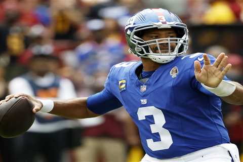 Russell Wilson has nightmarish Giants debut in season-opening loss to Commanders