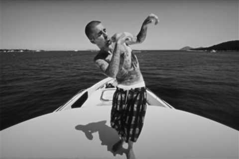 Justin Bieber Cruises ‘Yukon’ to First Radio No. 1 in Three Years