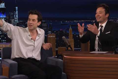 Mark Ronson Throws His Hat Into Wedding Ring: ‘If You Guys Need a DJ, Travis, Taylor’