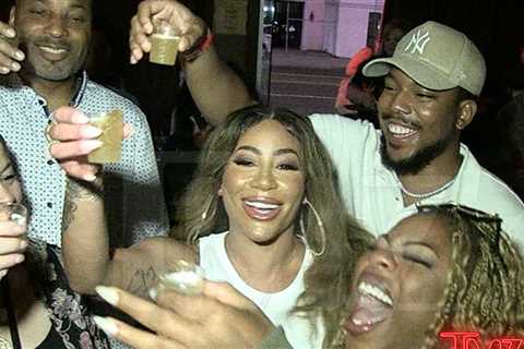 Hazel-E Directs Fans on Where to Get a BBL on 'TMZ After Dark' Tour