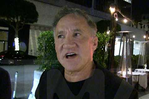 Terry Dubrow Says He Saved Choking Woman at Restaurant, Didn't Get Comped