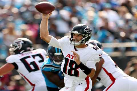Falcons bench Michael Penix Jr. for Kirk Cousins during blowout loss to Panthers as Raheem Morris..