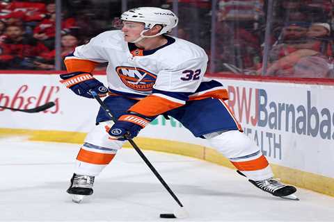 It’s a tight battle for Islanders’ final forward roster spots