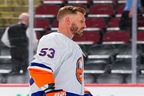 Casey Cizikas’ Identity Line past is helping forge Islanders’ new persona