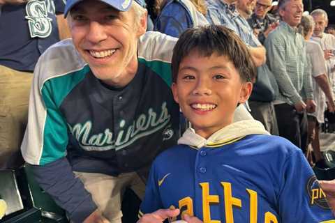 Mariners fan praised for giving away Cal Raleigh’s historic home run ball to child — weeks after..