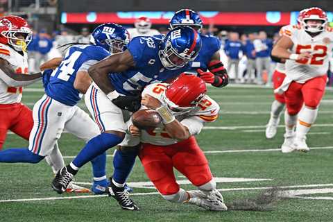 What Giants’ Bobby Okereke learned about losing ‘country fumble’ to Patrick Mahomes