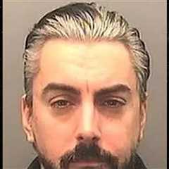 Lostprophets Singer Ian Watkins Killed In Prison Attack