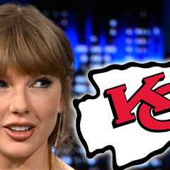 Taylor Swift Watches Chiefs Beat Down Raiders in Week 7 Matchup
