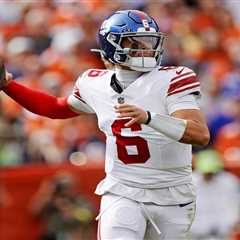 The time is now to unleash Jaxson Dart on you fantasy football league