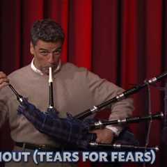 Oscar Isaac Probably Deserves an Honorary Grammy For Trying to Play Tears For Fears’ ‘Shout’ on..