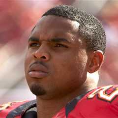 Doug Martin Reportedly Leapt From Second Story of Rehab Center Months Before Death