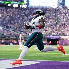 Eagles star A.J. Brown ruled out with injury ahead of Giants matchup
