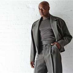 Kem’s ‘Rock With Me’ Races to No. 1 on Adult R&B Airplay Chart