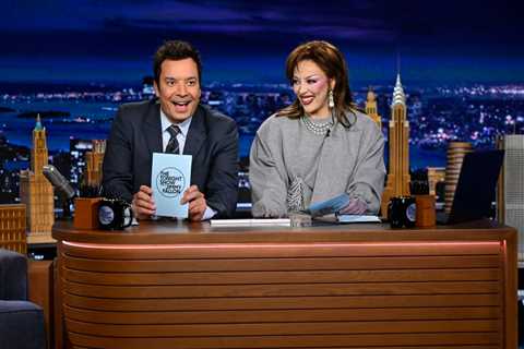 Doja Cat Gets Behind the Desk With Jimmy Fallon to Co-Host ‘The Tonight Show’: Exclusive Photos