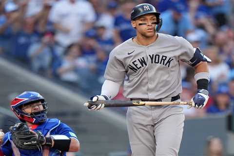 Why Yankees hitting coach won’t ‘panic’ with power outage threatening their season