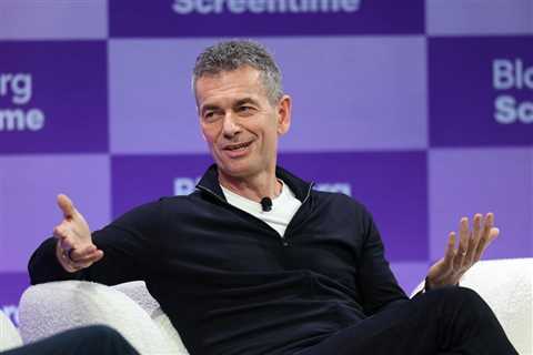 Warner Music Close to Netflix Deal That Would Create Movies Around the Label’s Superstars: Report