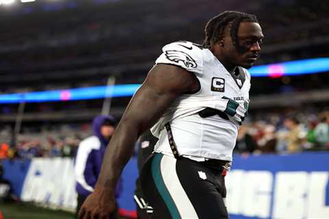 AJ Brown ‘clears up’ Saquon Barkley, Jalen Hurts meeting after bizarrely denying it happened