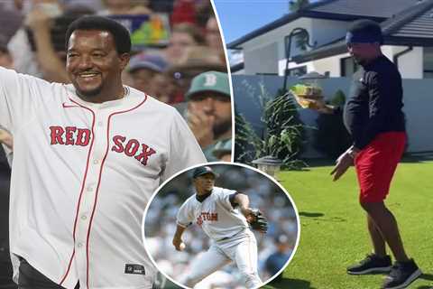 Pedro Martinez reveals ‘weird’ hobby that keeps him relaxed — it’s not watching the Yankees lose