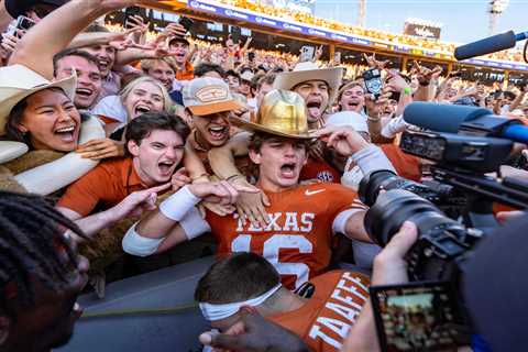 Texas savagely trolls Oklahoma after winning Red River Rivalry game