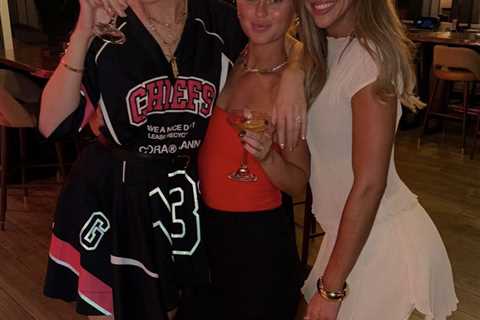 Taylor Swift, Travis Kelce celebrate Chiefs win at Kansas City hotspot