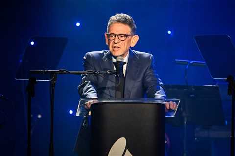 UMG CEO Lucian Grainge Outlines Company’s AI Strategy in New Memo: ‘Enormous Potential’