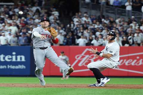 Alex Bregman will have plenty of options after Red Sox opt-out