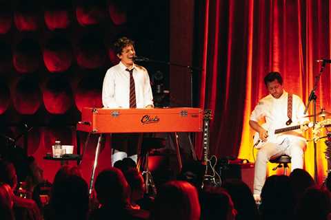 Inside Charlie Puth’s Final Blue Note L.A. Show: Why He’s Making All the Right ‘Changes’ in This..
