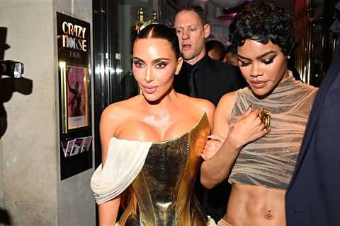 Kim Kardashian Continues Birthday Festivities in France With 'All's Fair' Castmates