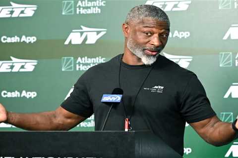 The Jets’ quest to avoid 0-17 could end up costing them in the long run