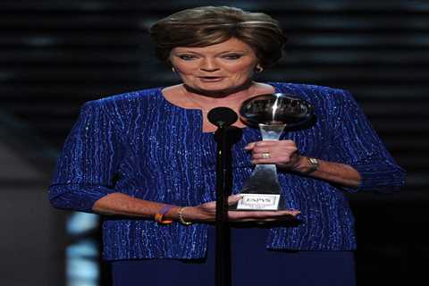 ESPN’s Holly Rowe reveals she dumped ‘smoking hot’ bodybuilder boyfriend ‘Mr. Switzerland’ over Pat ..