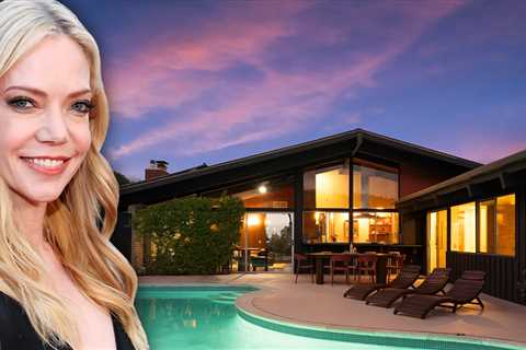 Riki Lindhome Selling Her Los Angeles Home for $2.8 Million