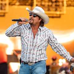 Gavin Adcock Shows Off Gnarly Bruise After Falling Off Stage Shirtless: ‘It Happens’