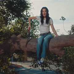 Katy Perry Cheats Death While Narrowly Escaping One Disaster After the Next in Vulnerable..