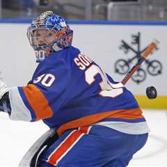 Ilya Sorokin goes to Patrick Roy for advice as shootout struggles mount