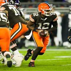 Shedeur Sanders makes NFL debut after Browns’ Dillon Gabriel gets concussion — it did not start well