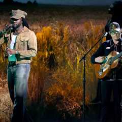 Shaboozey & Stephen Wilson Jr. Deliver Gorgeous Rendition of ‘Took a Walk’ at CMA Awards