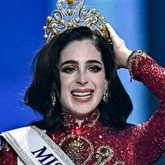 Miss Universe Fans Think Mexico Only Won Because Of 'Dummy' Damage Control