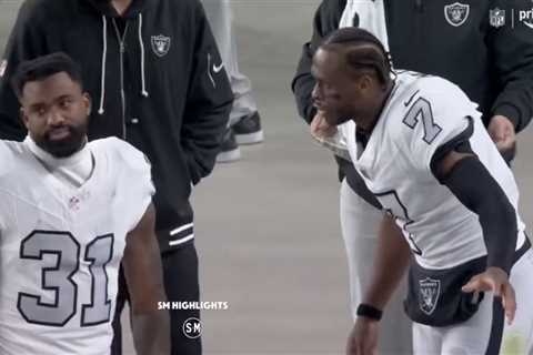 Kenny Pickett gets in middle of Geno Smith’s heated Raiders sideline moment