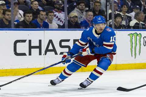Artemi Panarin shaves head again in hopes of breaking his season-long Rangers slump