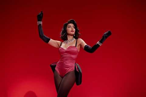 Global Superstar Nora Fatehi Details New Shenseea Collaboration ‘What Do I Know’: ‘It’s About..