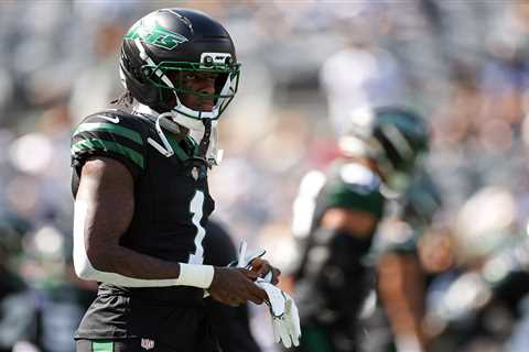 Sauce Gardner delivers heartwarming gifts to young Jets fans devastated by Colts trade