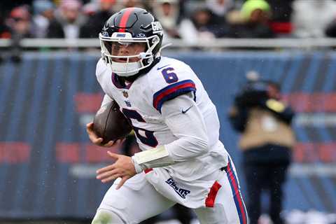 Giants working with Jaxson Dart to change running style after concussion