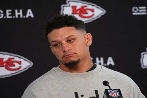 Patrick Mahomes takes blame for disastrous Chiefs loss with season teetering
