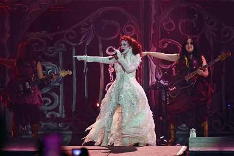 Chappell Roan Explains Why She Was ‘Nervous’ for Mexico City Show: ‘I Wasn’t Sure If the Crowd..