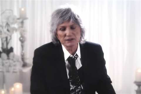 Whitesnake’s David Coverdale Waves a Poignant, Emotional Goodbye in Band’s Final Video For..