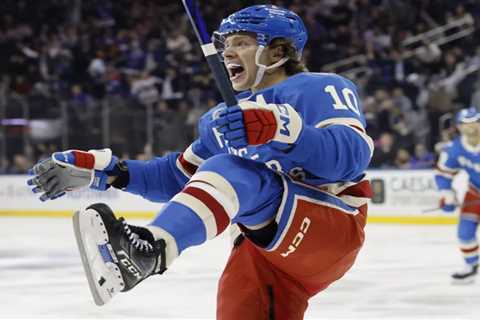 Artemi Panarin surges back to top of Rangers’ goals, points leaderboards