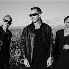 RÜFÜS DU SOL Presented With Plaque For Highest Selling Electronic Tour of All Time