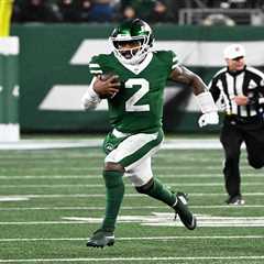 Tyrod Taylor has Jaxson Dart warning as Giants QB takes on dual-threat learning curve