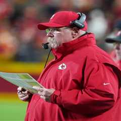 Andy Reid takes blame after critical Chiefs decision backfires in loss to Texans