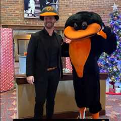 Pete Alonso’s Orioles tenure begins with a massive hat moment